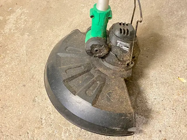 Certified 20V Telescopic Grass Trimmer & Edger. Excellent Shape - Photo 3