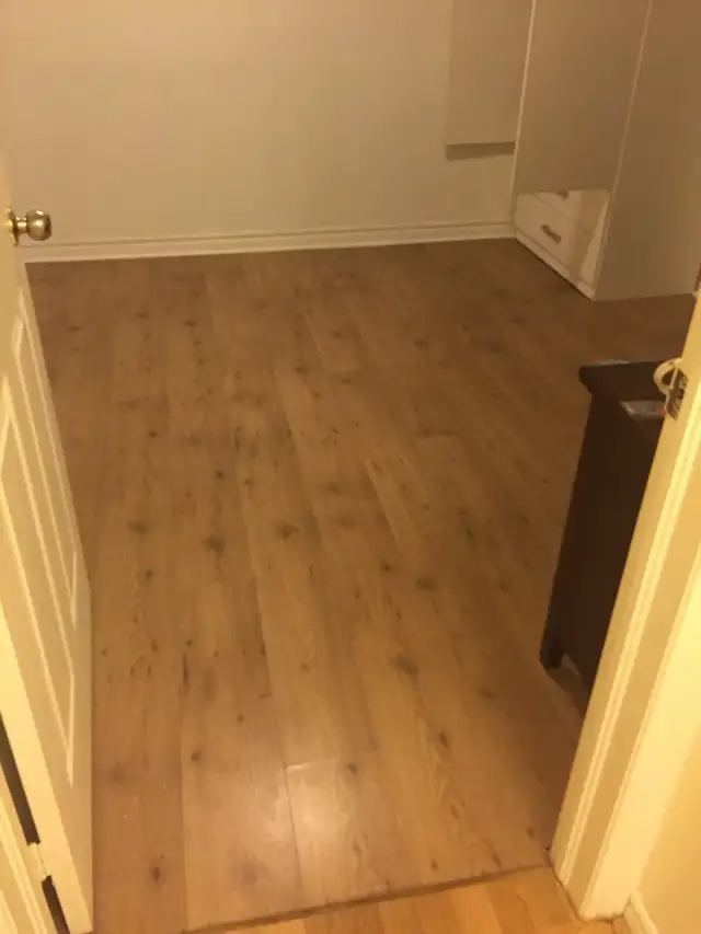 Room For Rent - Appleby & Upper Middle Rd - Photo 2