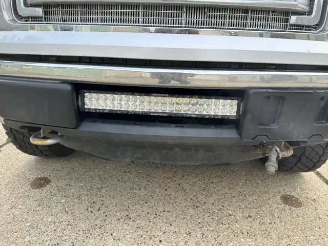 Ford 150 XLT - Photo 5