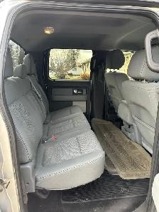 Ford 150 XLT - Photo 8