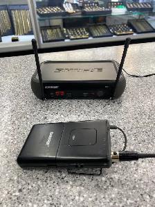 Shure PGX4 Wireless Diversity Receiver