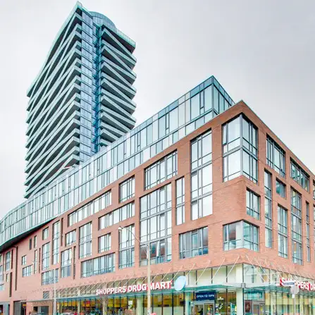 MARKET WAHRF: 2 Bedroom / 1 Bath Corner Condo For Rent Toronto