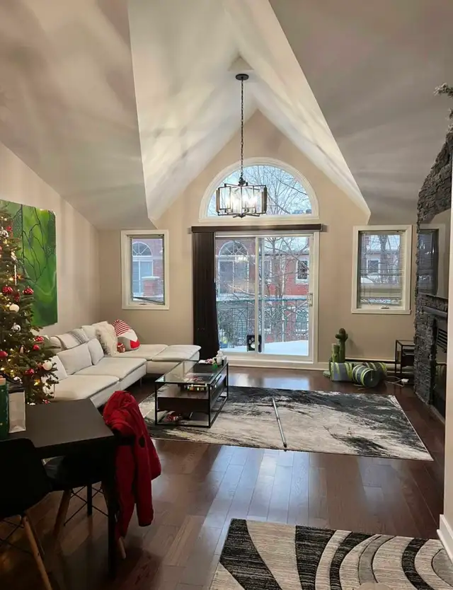 5 1/2 Condo à louer