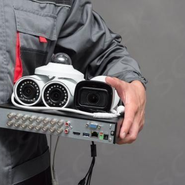 24/7 Warehouse Protection – 4K Security Cameras Installed Same-D - Photo 4