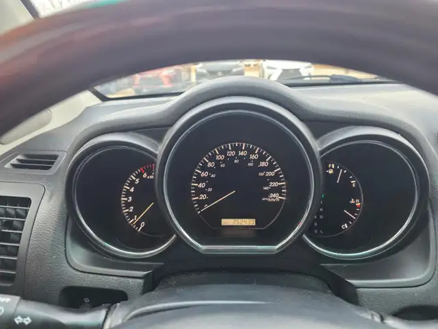 2004 Lexus RX 330 Ultr Premium Excelkent Condition - Photo 4