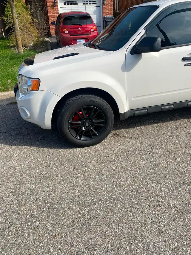 Ford escape 2011 XLT 3.0 second owner 123160KM - Photo 3