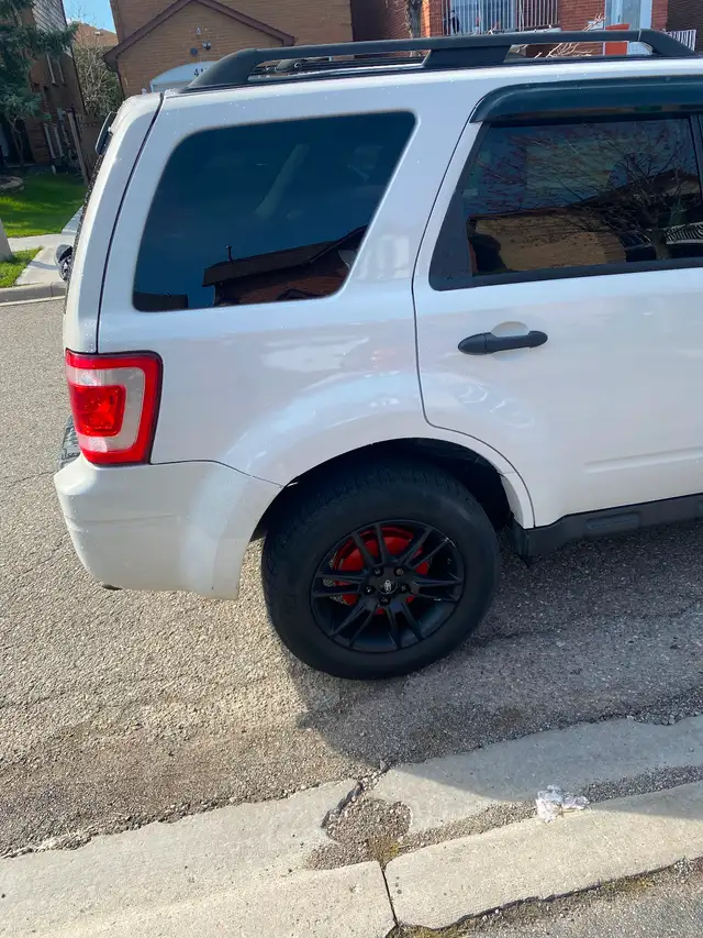 Ford escape 2011 XLT 3.0 second owner 123160KM - Photo 4