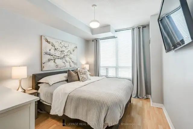 Exceptionally Priced Condo In Central Mississauga! - Photo 6
