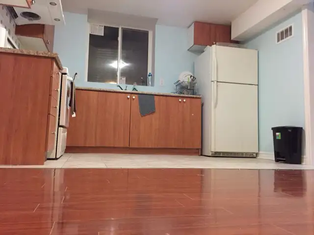 two bedroom basement in Brampton - Photo 10