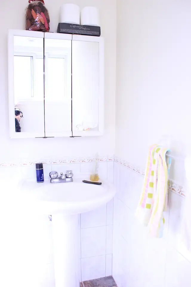 House for Rent - Finch and Pharmacy - Photo 7