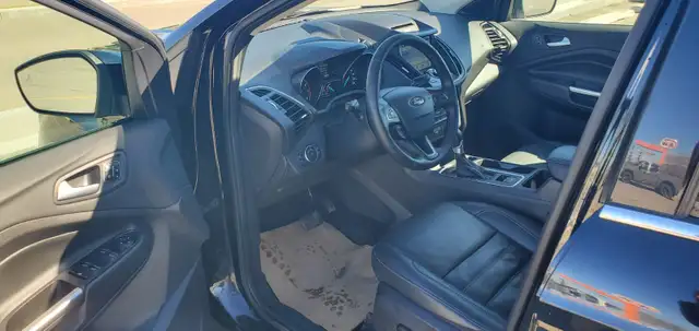 2017 Ford Escape Titanium - 2.0L, 4WD, Fully Loaded, RemoteStart - Photo 8