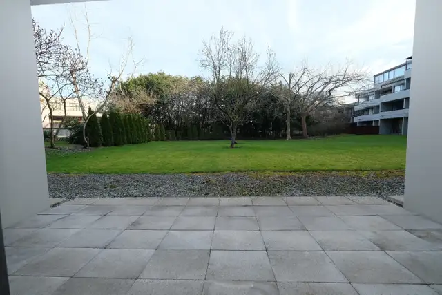 Studio Apartment Next to Seawall - Photo 3