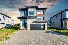 ROOM FOR RENT IN A NEW HOUSE !