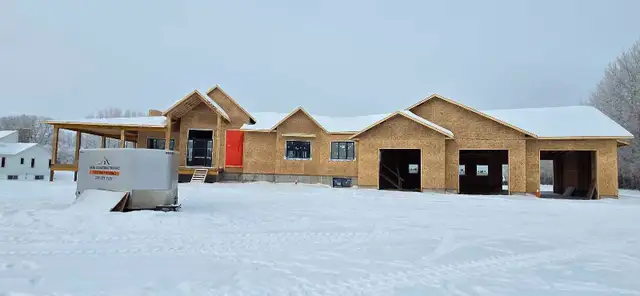 Framer/Carpenter - Photo 2