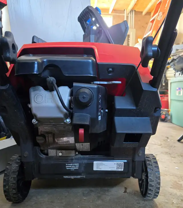 GAS SNOW BLOWER - Photo 4