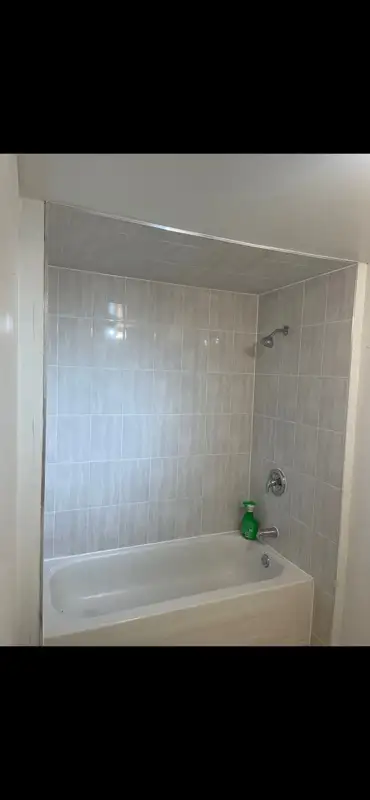 2 Bedroom Basement - Photo 4