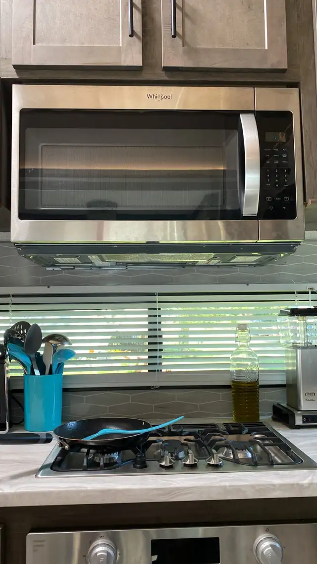 RV Trailer 2021 Forest River Salem Grand Villa 42FK - Photo 7