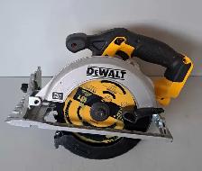 20V 6 1/2' Dewalt Circular Saw DCS391 (31978809)