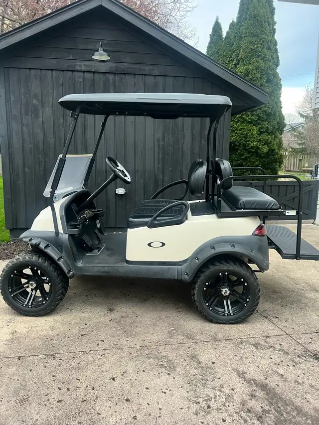 Club Car President Golf Cart