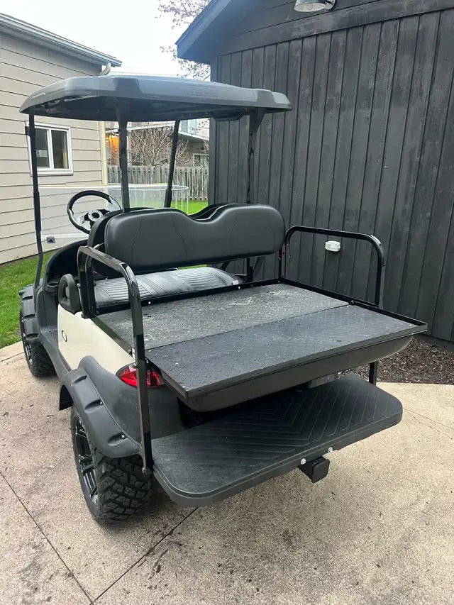 Club Car President Golf Cart - Photo 6