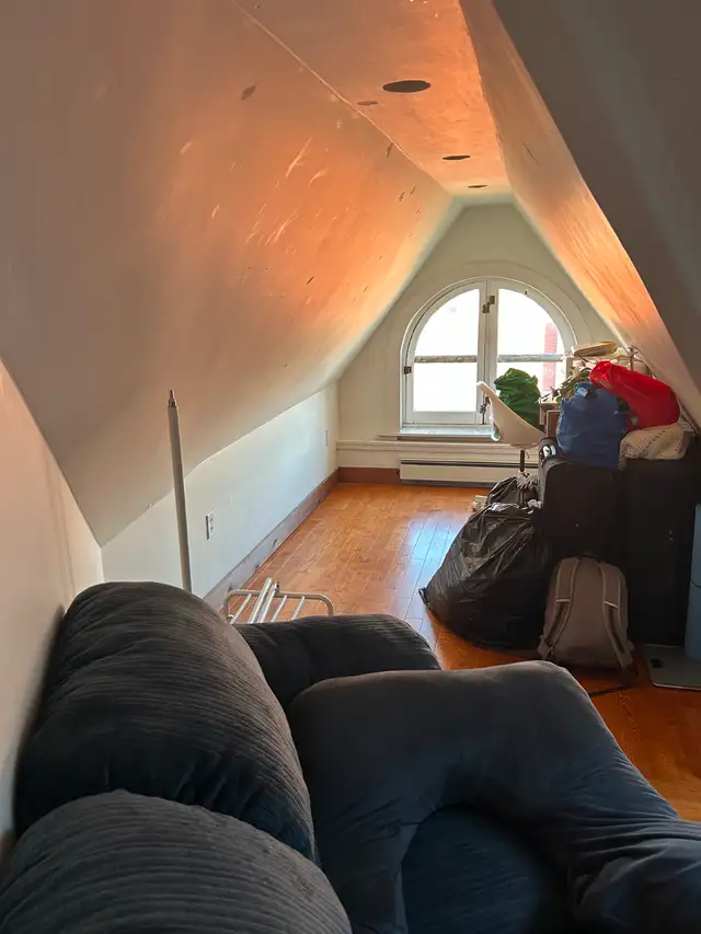 3 Bedroom Student Home - 2 Minute Walk to Campus! All Inclusive! - Photo 7