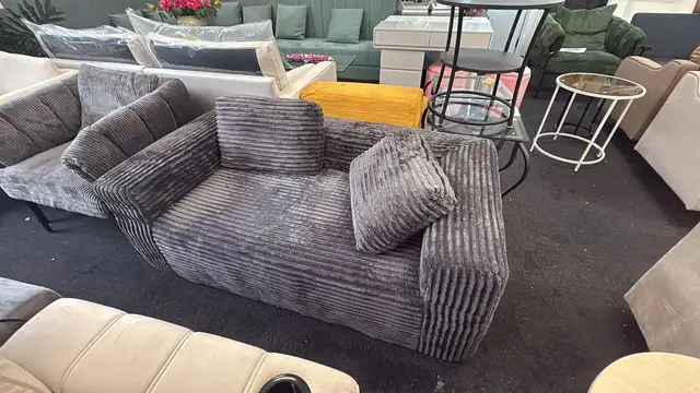 Brand New 63' Compressed 2-seat Loveseat Sofa Couch Special $299 - Photo 3