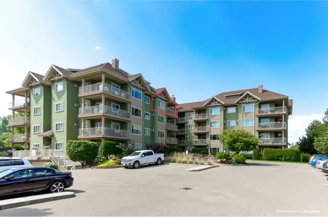 TOP FLOOR CONDO IN LOWER MISSION! 411 680 Lequime Road