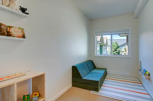 TOP FLOOR CONDO IN LOWER MISSION! 411 680 Lequime Road - Photo 10