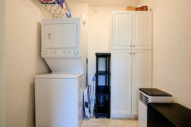 TOP FLOOR CONDO IN LOWER MISSION! 411 680 Lequime Road - Photo 11