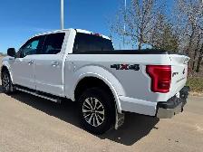 2016 Ford F-150 Lariat 5.0L - SuperCrew - CLEAN CAR FAX - Photo 3