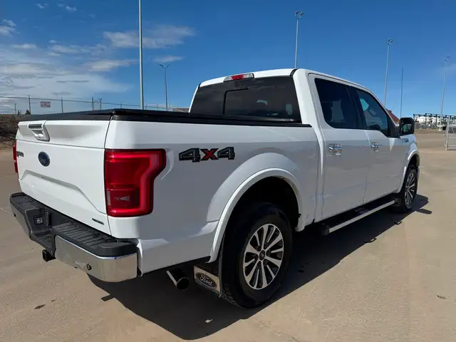 2016 Ford F-150 Lariat 5.0L - SuperCrew - CLEAN CAR FAX - Photo 5