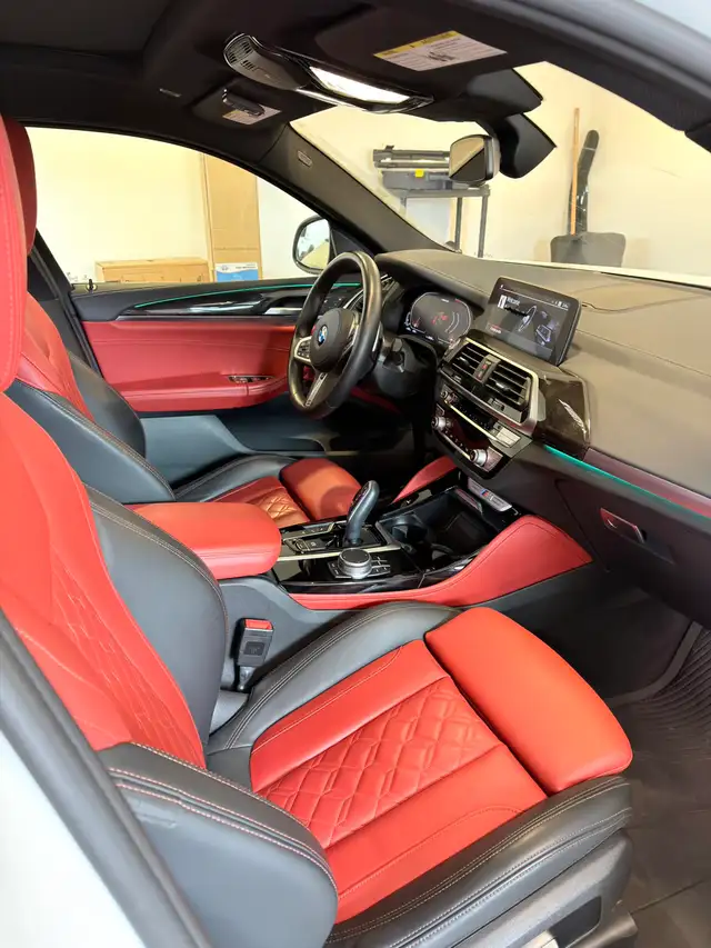 2021 BMW x4 M40i (32K kilometers) - Photo 4