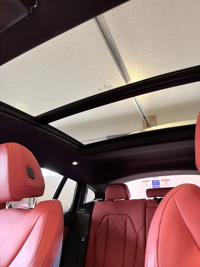 2021 BMW x4 M40i (32K kilometers) - Photo 10