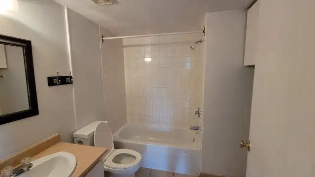 Logement 4 1/2  à Sainte-Thérèse - Photo 4