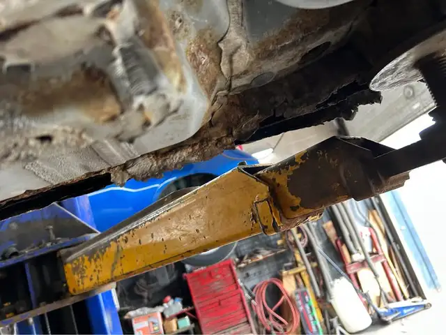 2000 Toyota Echo Sedan - Photo 7