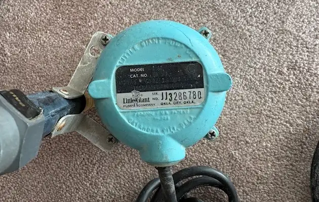 Planning some pools or fountains for your landscaping? - Photo 3