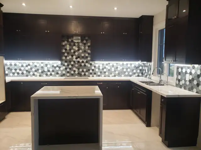 Backsplash & tile Installation - Photo 6