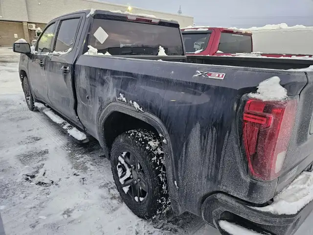 2023 GMC SIERRA ELEVATION, 4X4, V8, X31, CREW CAB, BOITE DE 6.5 - Photo 2