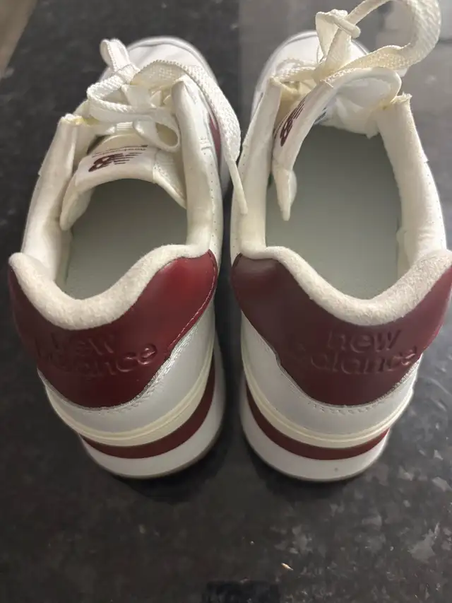 New Balance shoes $40 - Photo 3