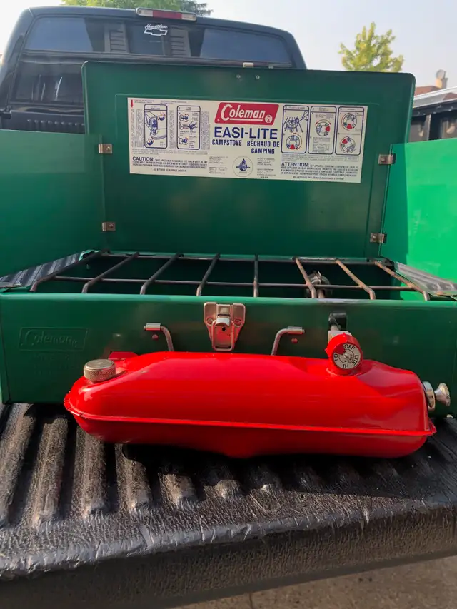 COLEMAN STOVE - Photo 5