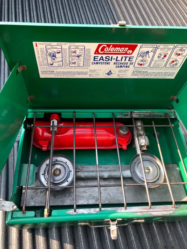 COLEMAN STOVE - Photo 6