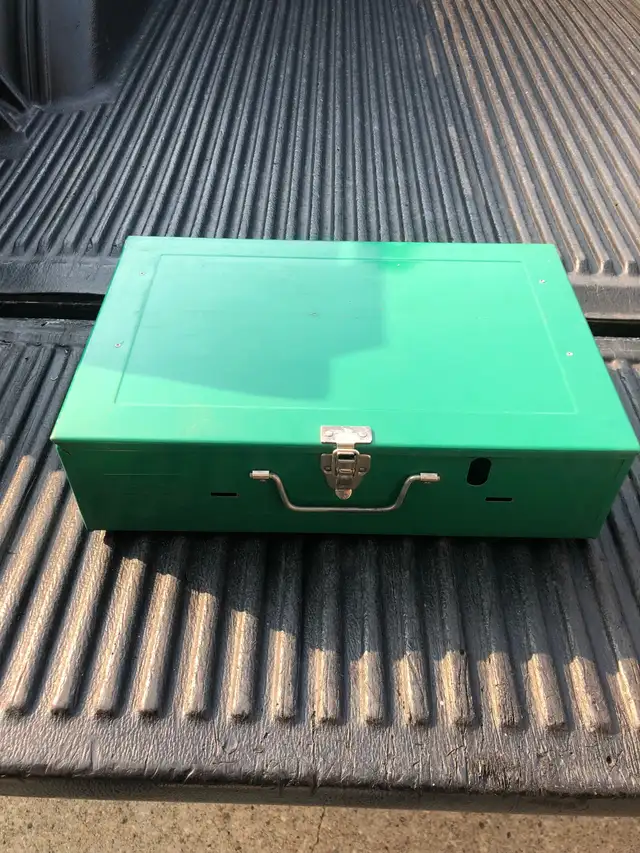 COLEMAN STOVE - Photo 7