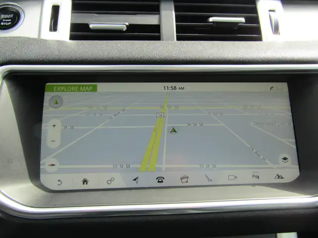 2017 Land Rover Range Rover Evoque HB SE 2.0T 4WD NAVI / CAMERA - Photo 18