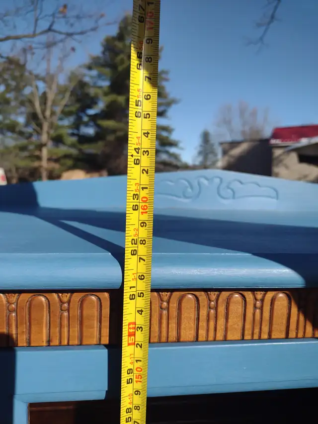 Antique cabinet with drawer - Photo 2