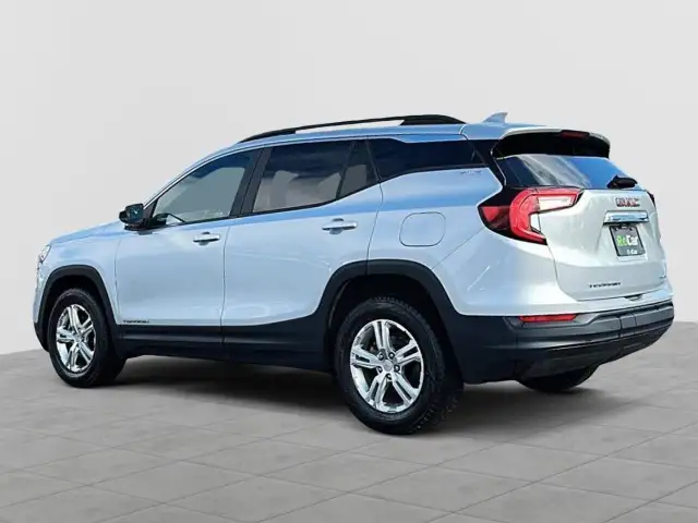 2022 GMC Terrain SLE SLE | Power Liftgate | Lane Assist - Photo 6