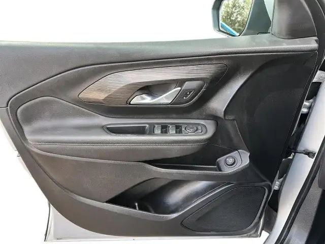 2022 GMC Terrain SLE SLE | Power Liftgate | Lane Assist - Photo 14