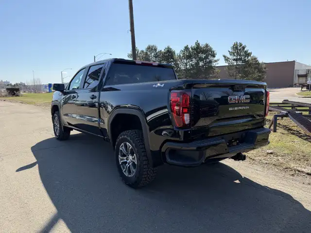 2026 GMC Sierra 1500 Pro - $525 B/W - Photo 4