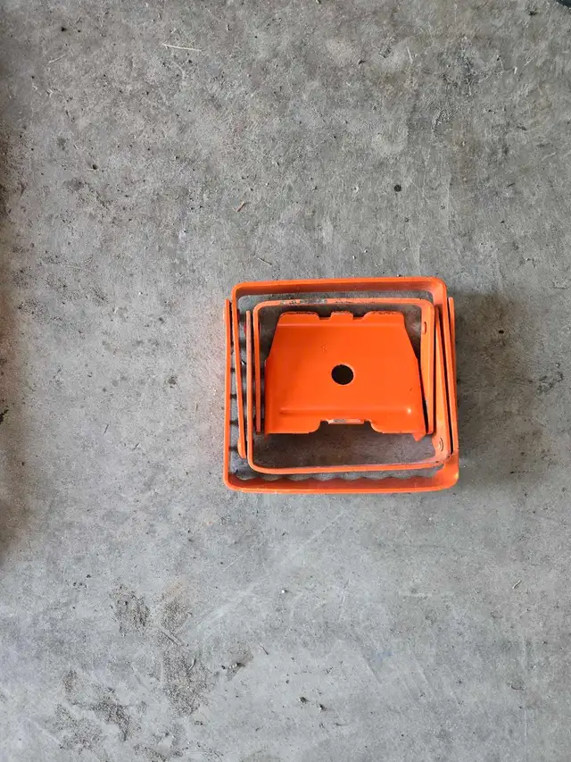 Metal traction plates