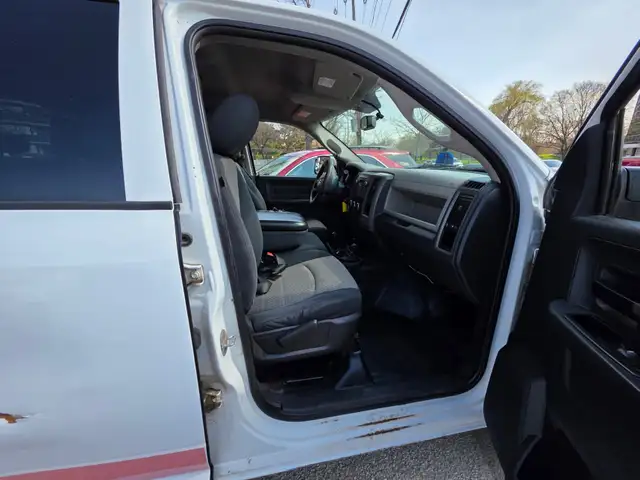 2012 Ram 2500 4WD Crew Cab 169' ST - Photo 10