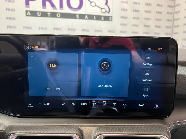 2025 Ford Mustang - Photo 24